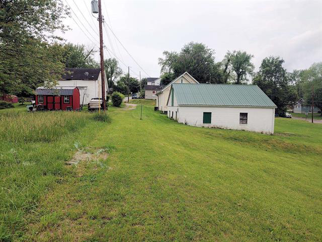 Listing Image 15