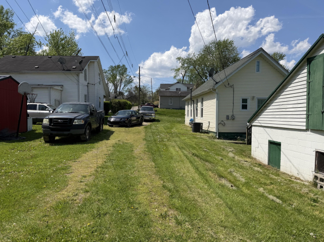 Listing Image 16