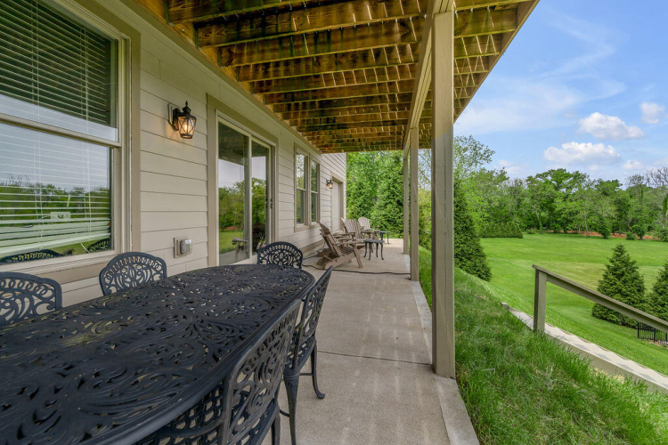 Listing Image 54