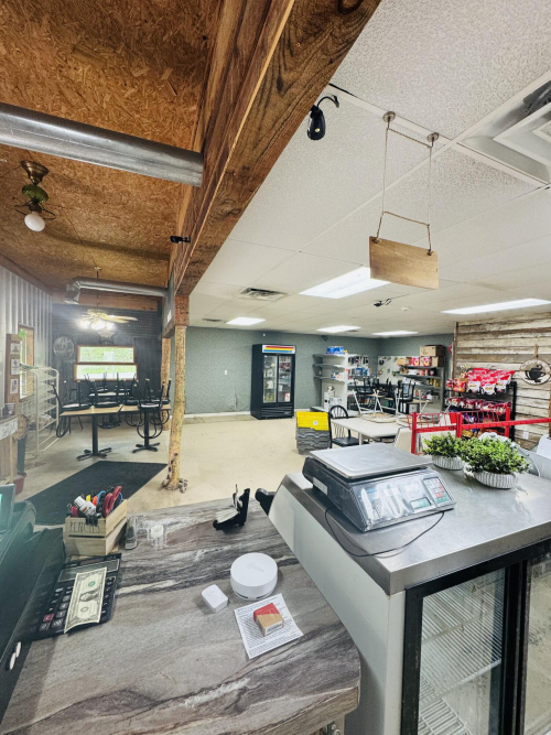 Listing Image 10