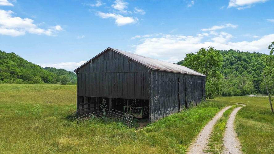 Listing Image 8
