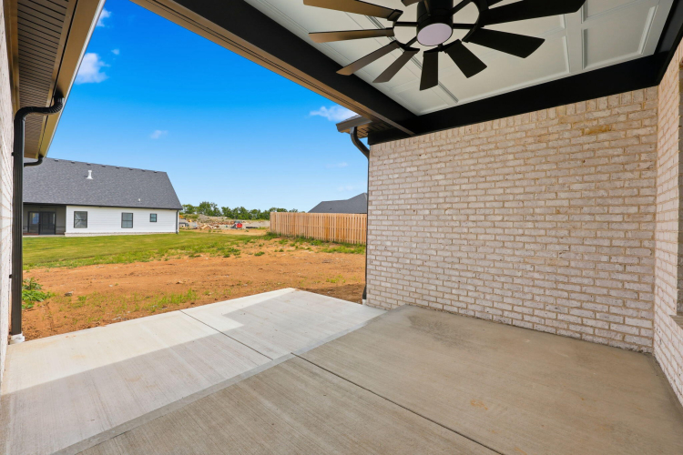Listing Image 59
