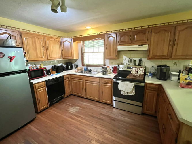 Listing Image 13