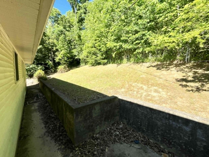 Listing Image 28