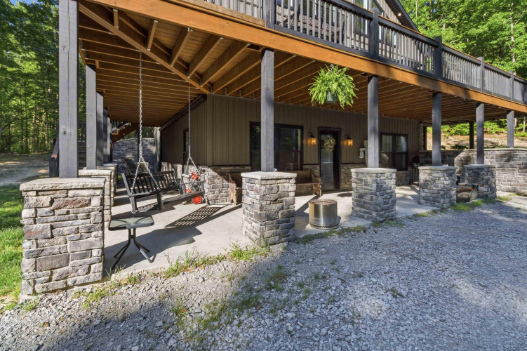 Listing Image 9