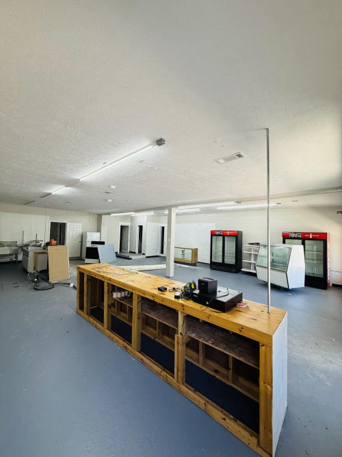Listing Image 16