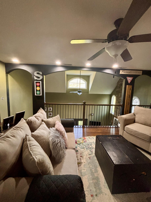 Listing Image 31