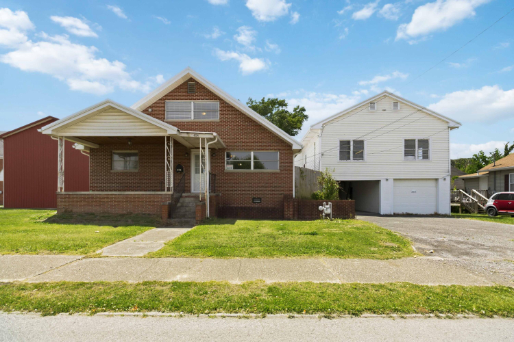 Listing Image 6