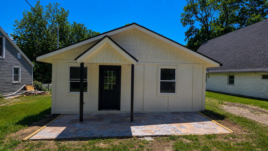 Listing Image 2