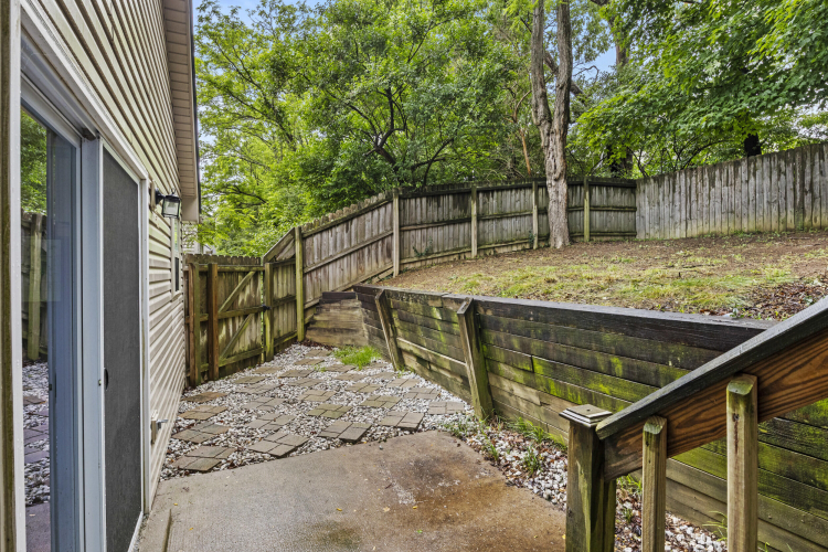 Listing Image 20