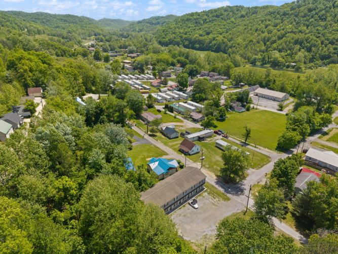 Listing Image 7