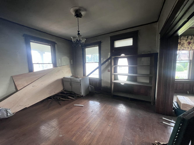Listing Image 21