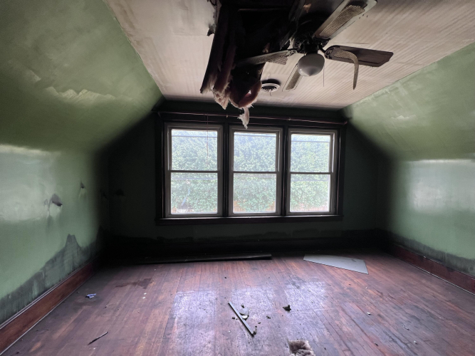Listing Image 33