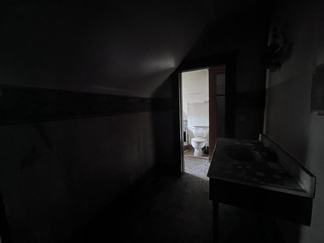 Listing Image 39