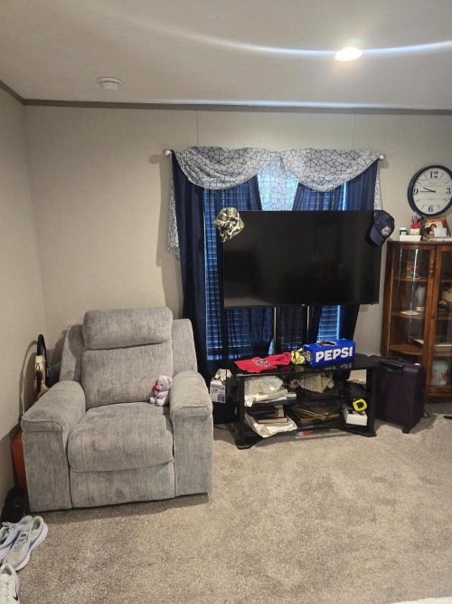 Listing Image 28