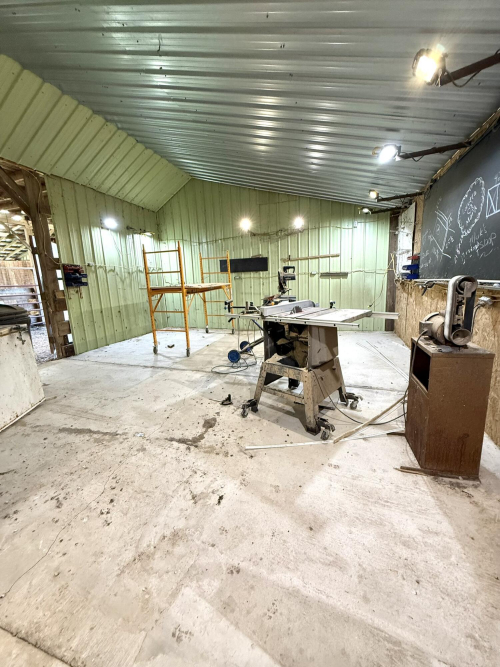 Listing Image 29