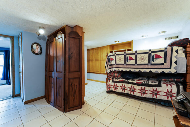 Listing Image 27