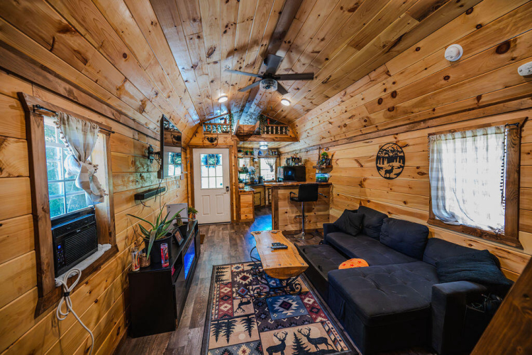 Listing Image 12