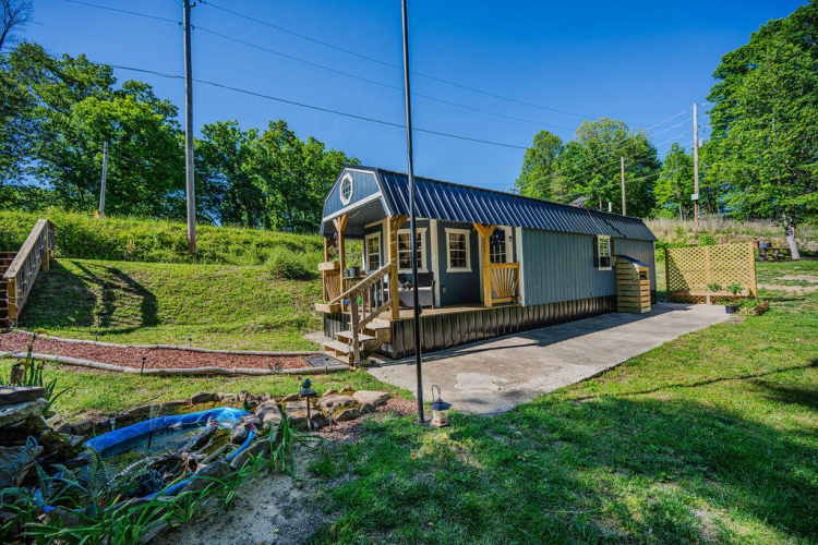 Listing Image 3