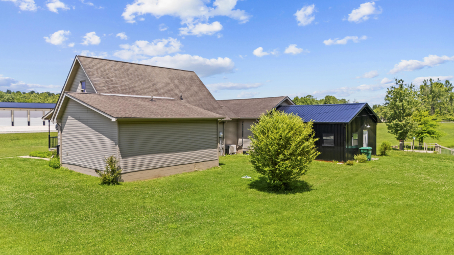Listing Image 38