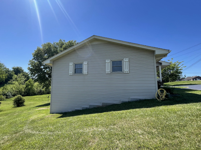 Listing Image 24
