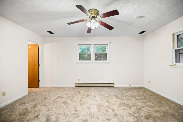 Listing Image 24