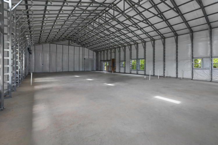 Listing Image 10