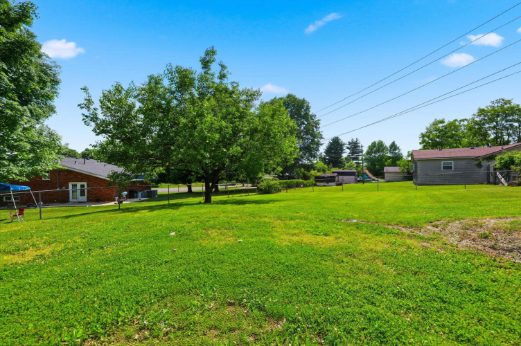 Listing Image 42