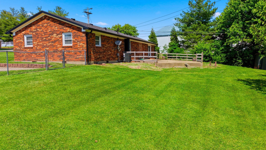 Listing Image 49