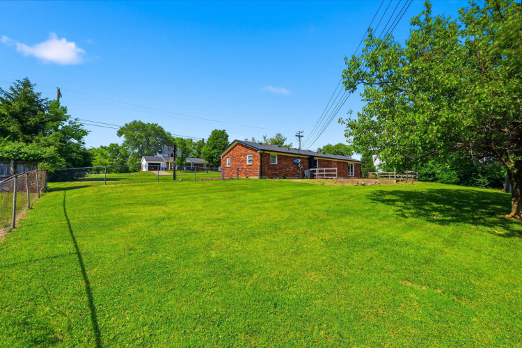 Listing Image 52