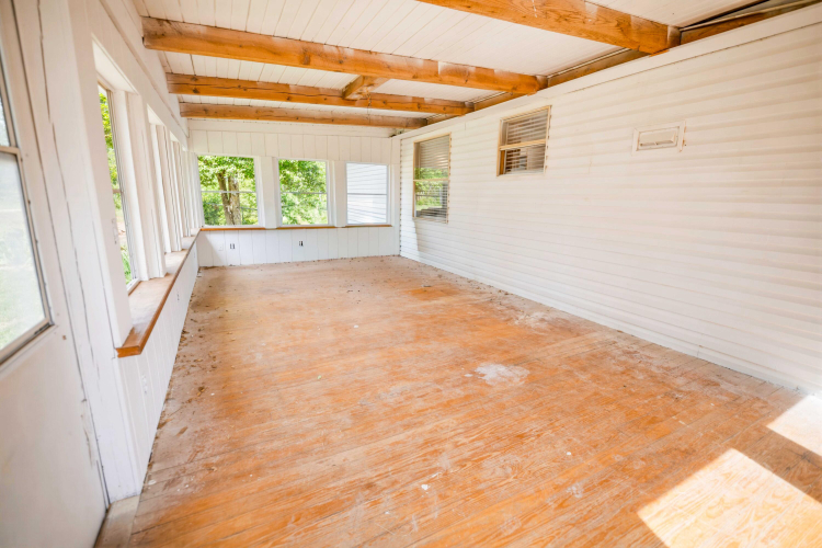 Listing Image 33