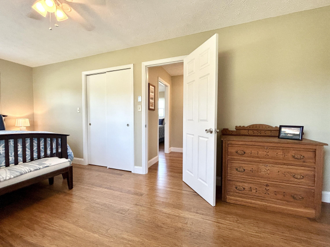 Listing Image 55