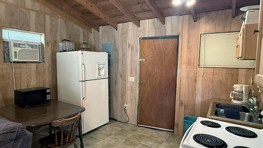 Listing Image 16