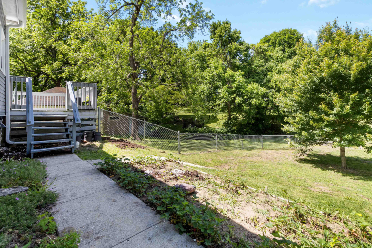Listing Image 48