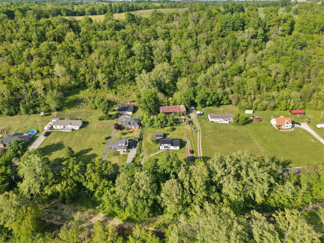 Listing Image 36