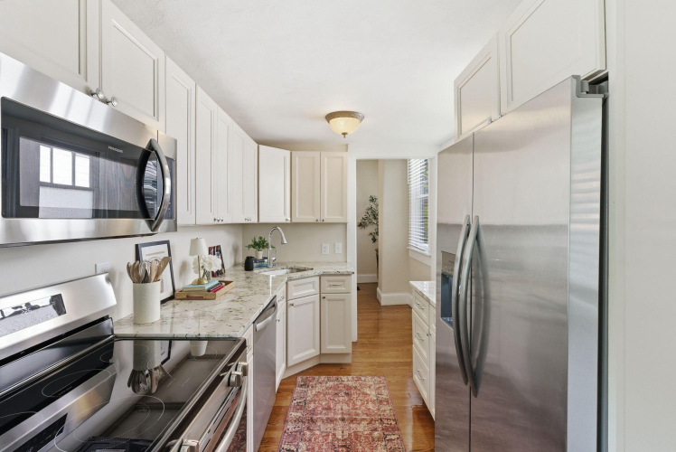 Listing Image 16