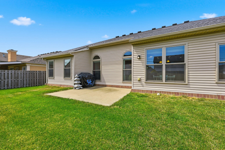 Listing Image 50