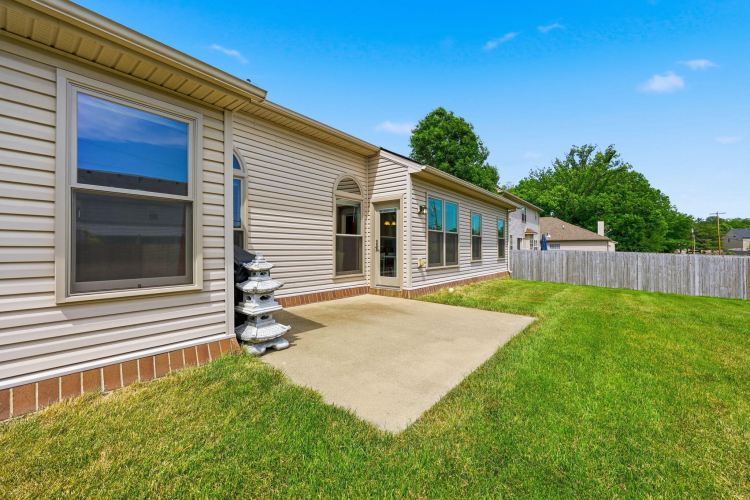 Listing Image 52