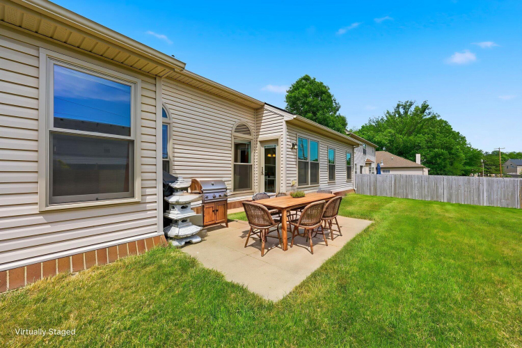 Listing Image 53