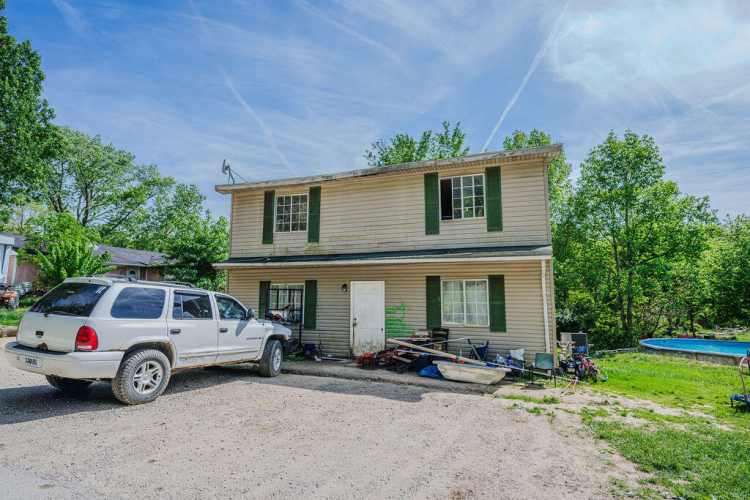 Listing Image 3