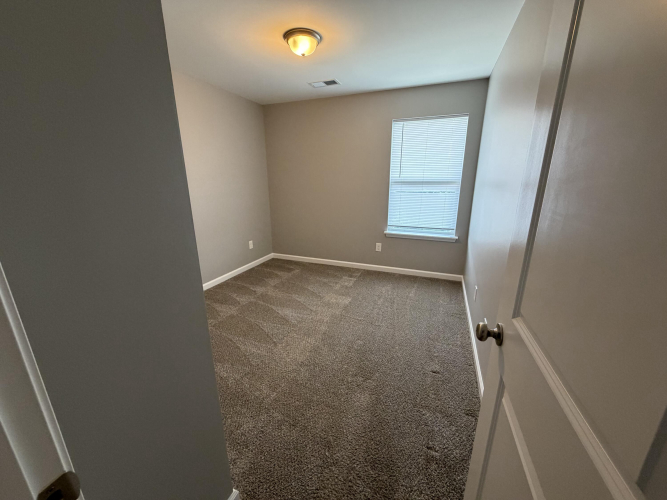 Listing Image 51