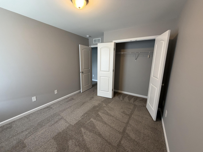 Listing Image 52