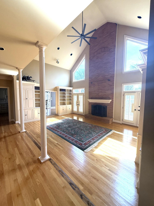 Listing Image 23