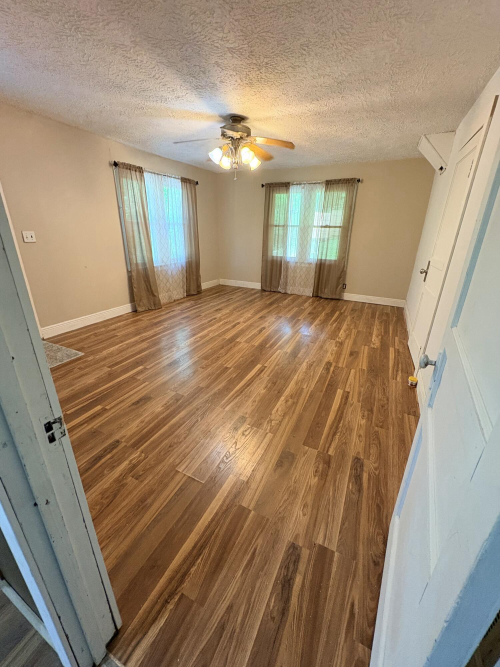Listing Image 88