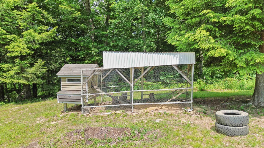 Listing Image 42