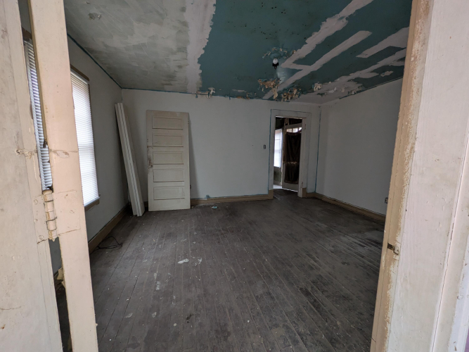 Listing Image 41