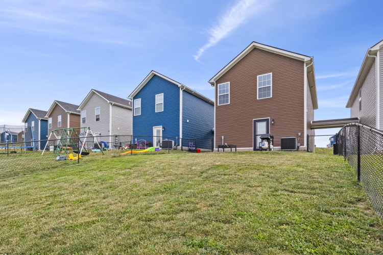 Listing Image 28