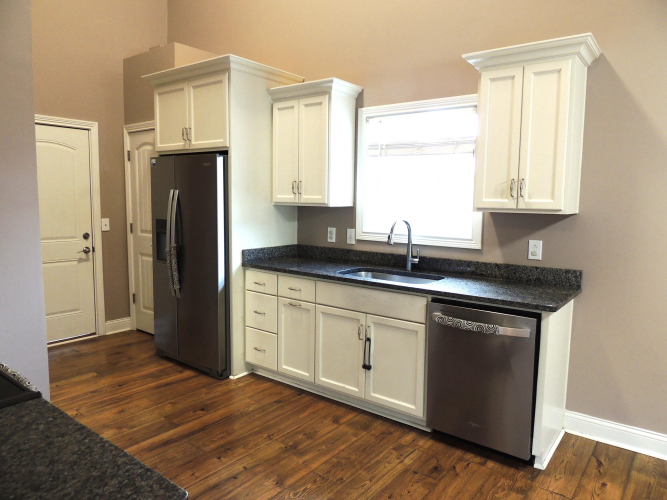 Listing Image 13
