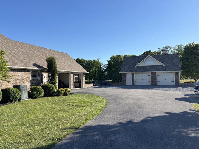 Listing Image 37