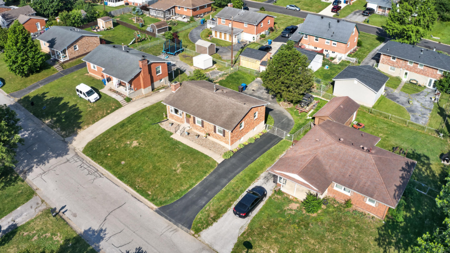 Listing Image 24